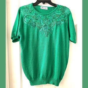 NWOT Embroidered Short Sleeve Green Sweater